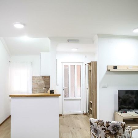 סטינג'ה Apartman Kaca מראה חיצוני תמונה