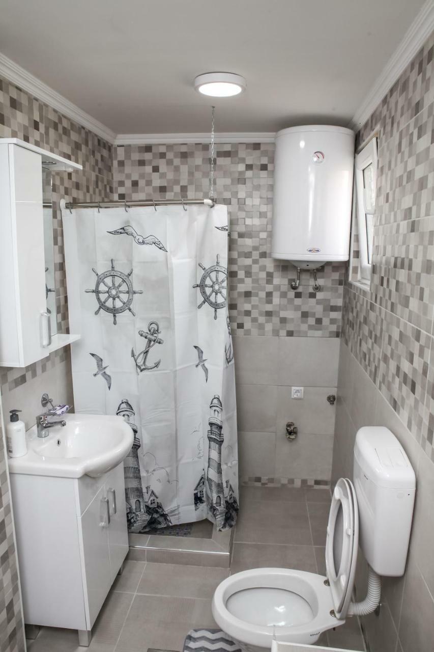 סטינג'ה Apartman Kaca מראה חיצוני תמונה